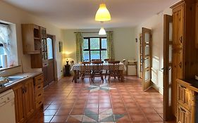 Letterfrack Farmhouse on equestrian farm in Letterfrack