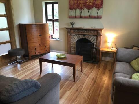 Letterfrack Farmhouse on equestrian farm in Letterfrack Tullywee Bridge Extérieur photo